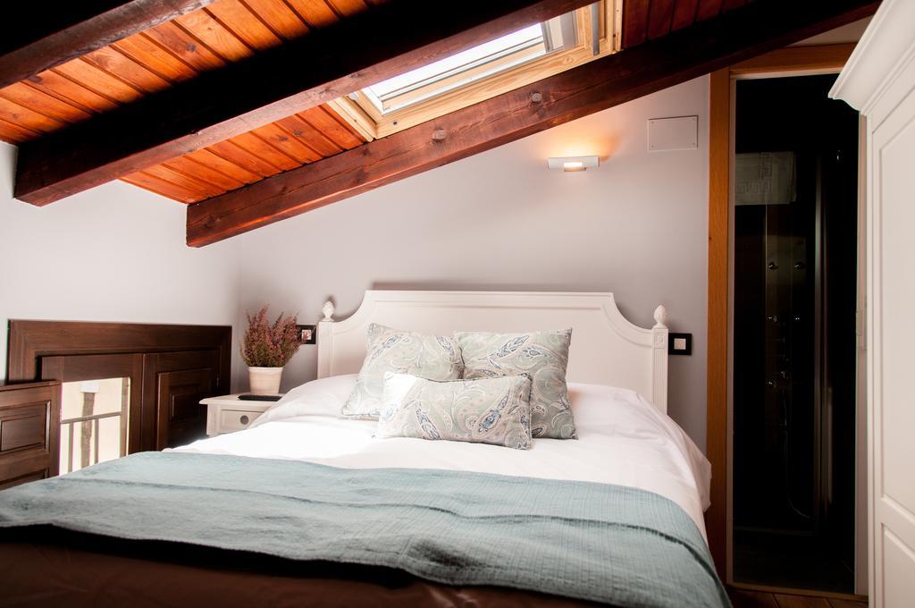 Hotel Rural Princesa Kristina Covarrubias Ruang foto